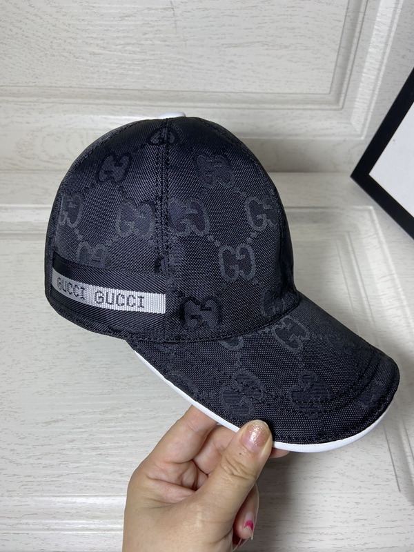 ブランド帽子側面デザイン